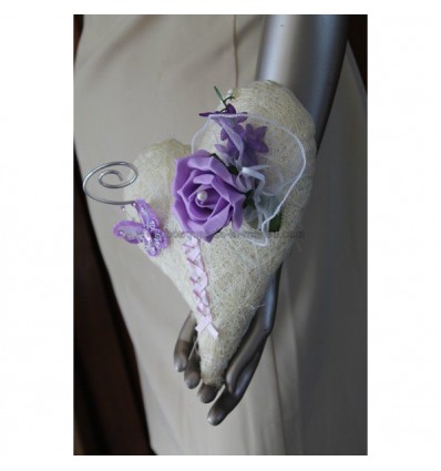 Coussin mariage violet et blanc décor thème papillon, plume